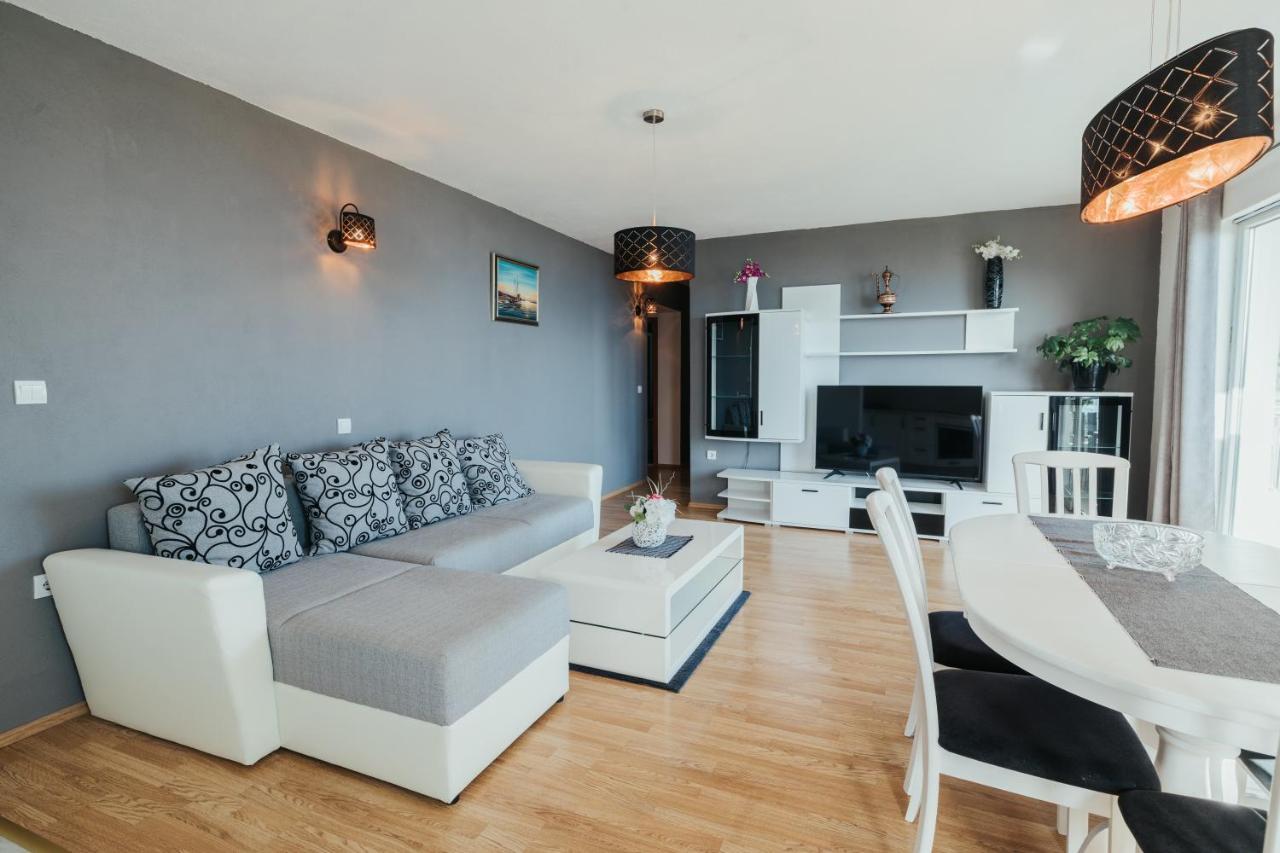 Maestral Apartman Veliko Brdo  Kültér fotó